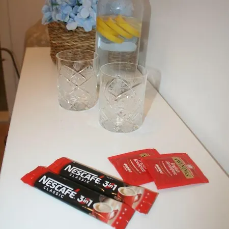 Marinesa アパート