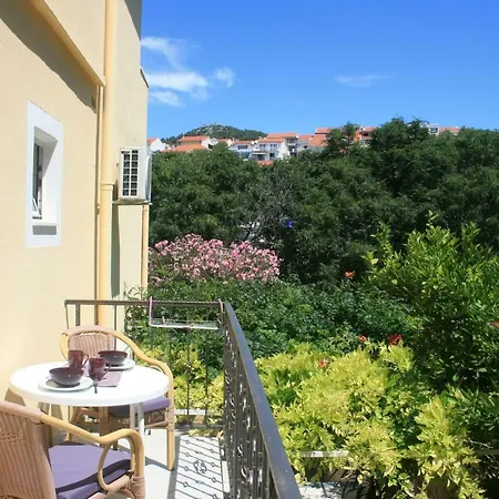 Marinesa Appartement *